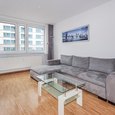 Apartment Isabella Berlin Bagian luar foto